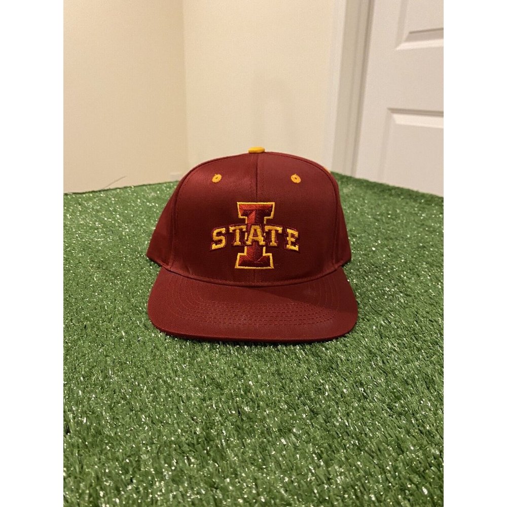 Vintage Iowa State Cyclones hat cap snap back new red Y2K football mens adult